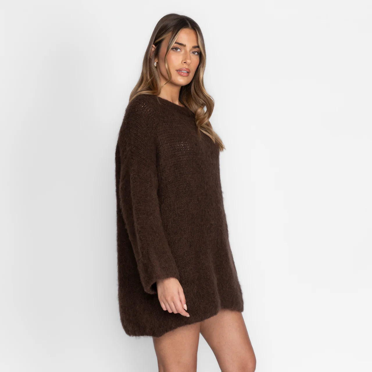 Elena - Vestido tipo suéter ultrasuave con hombros descubiertos